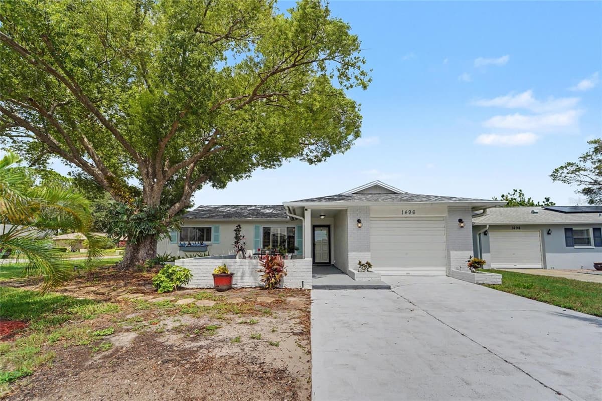 1496 QUEEN ANNE DRIVE — photo 1 of 37