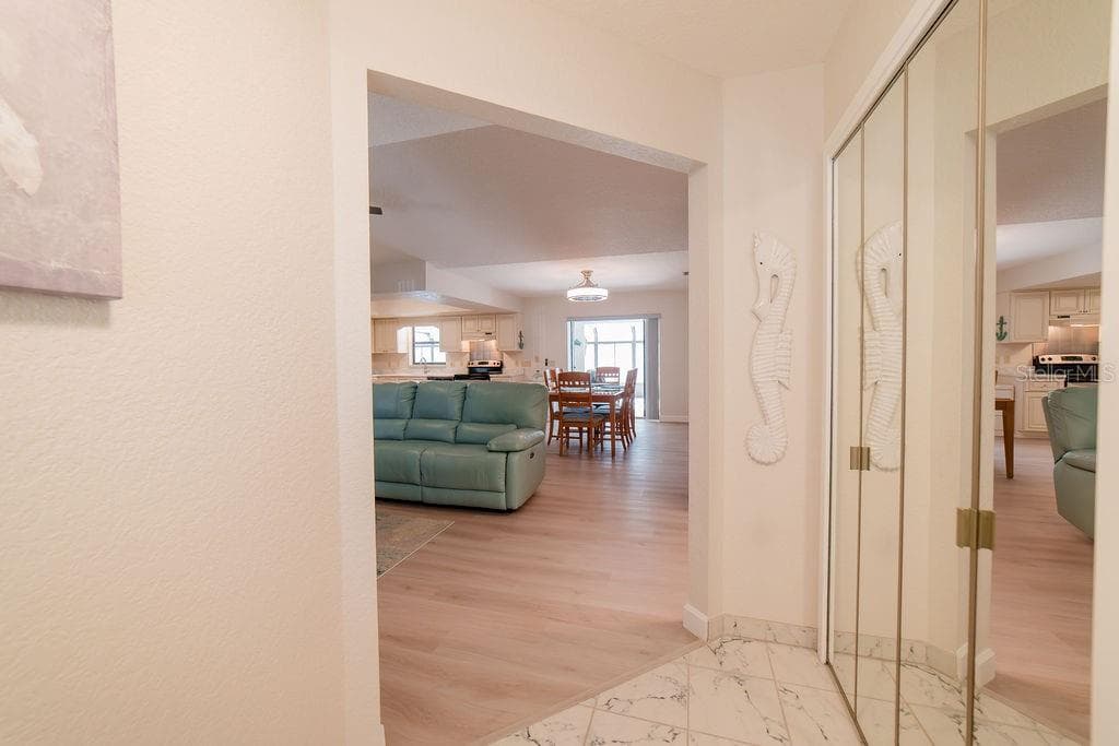 9273 CARNATION AVENUE — photo 12 of 45