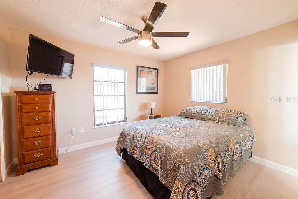 9273 CARNATION AVENUE — photo 33 of 45