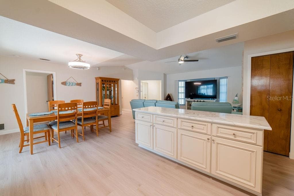 9273 CARNATION AVENUE — photo 23 of 45
