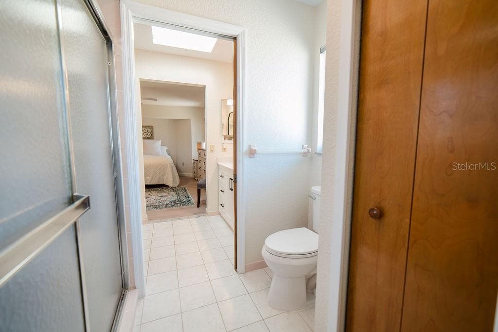 9273 CARNATION AVENUE — photo 31 of 45