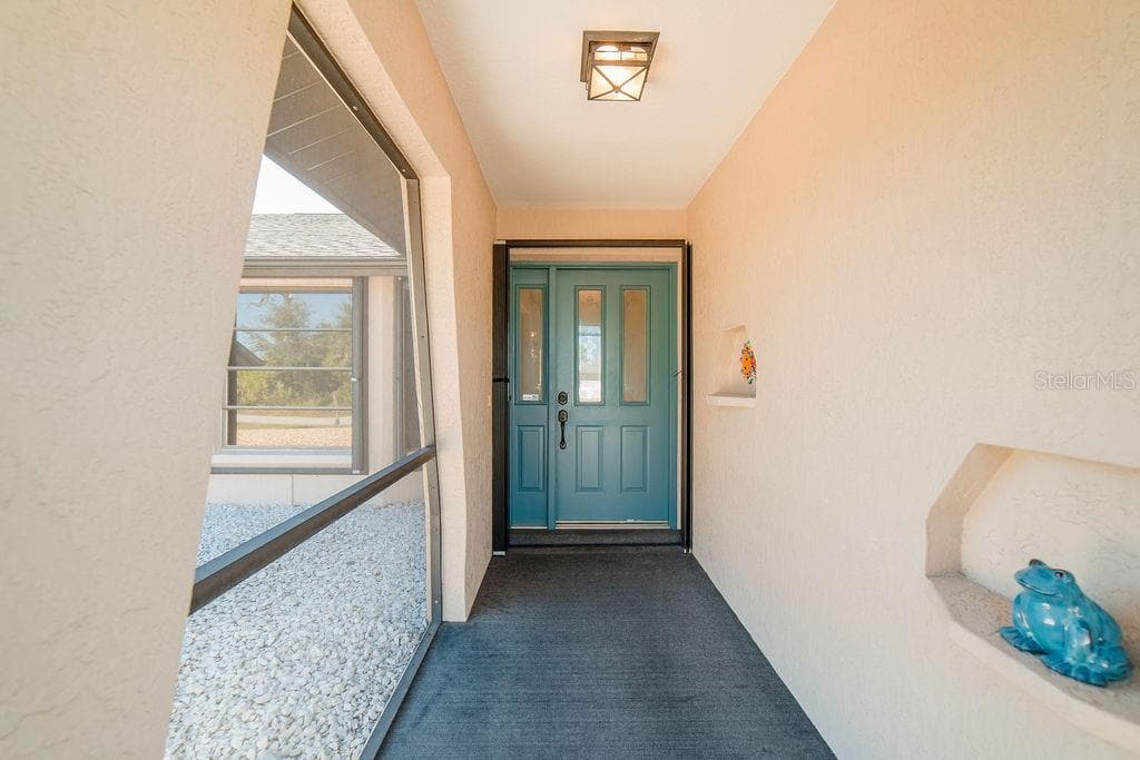 9273 CARNATION AVENUE — photo 9 of 45