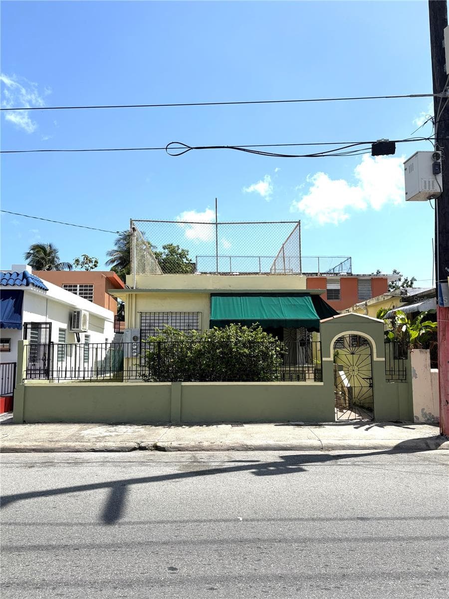 2055 HAYDEE REXACH STREET — photo 1 of 38