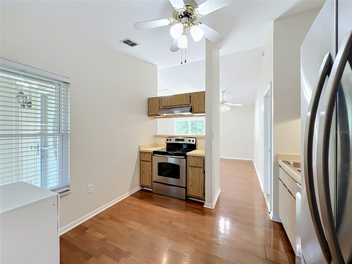 2255 CROAT STREET — photo 14 of 42