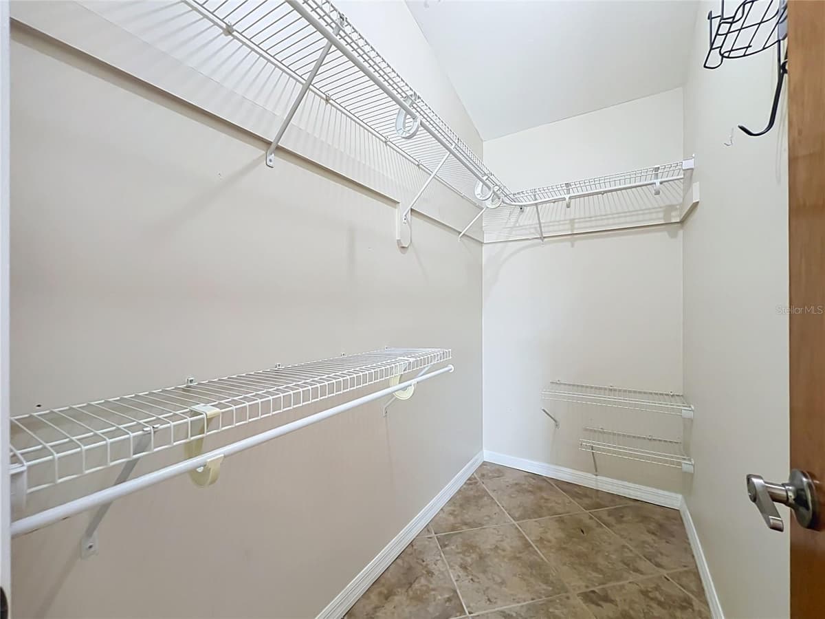 2255 CROAT STREET — photo 19 of 42