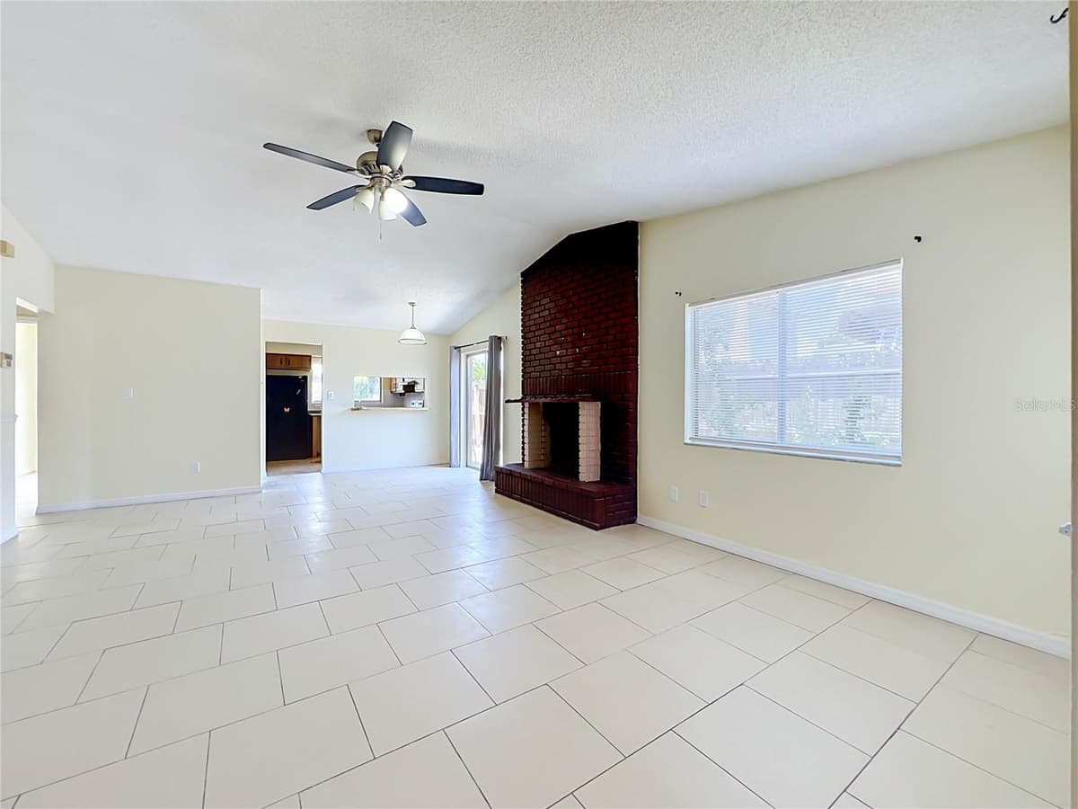 7122 HARBOR HEIGHTS CIRCLE — photo 12 of 55