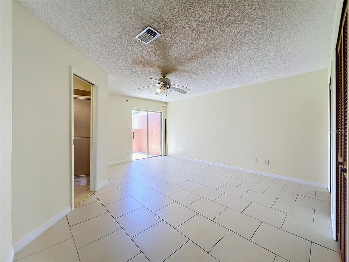 7122 HARBOR HEIGHTS CIRCLE — photo 34 of 55
