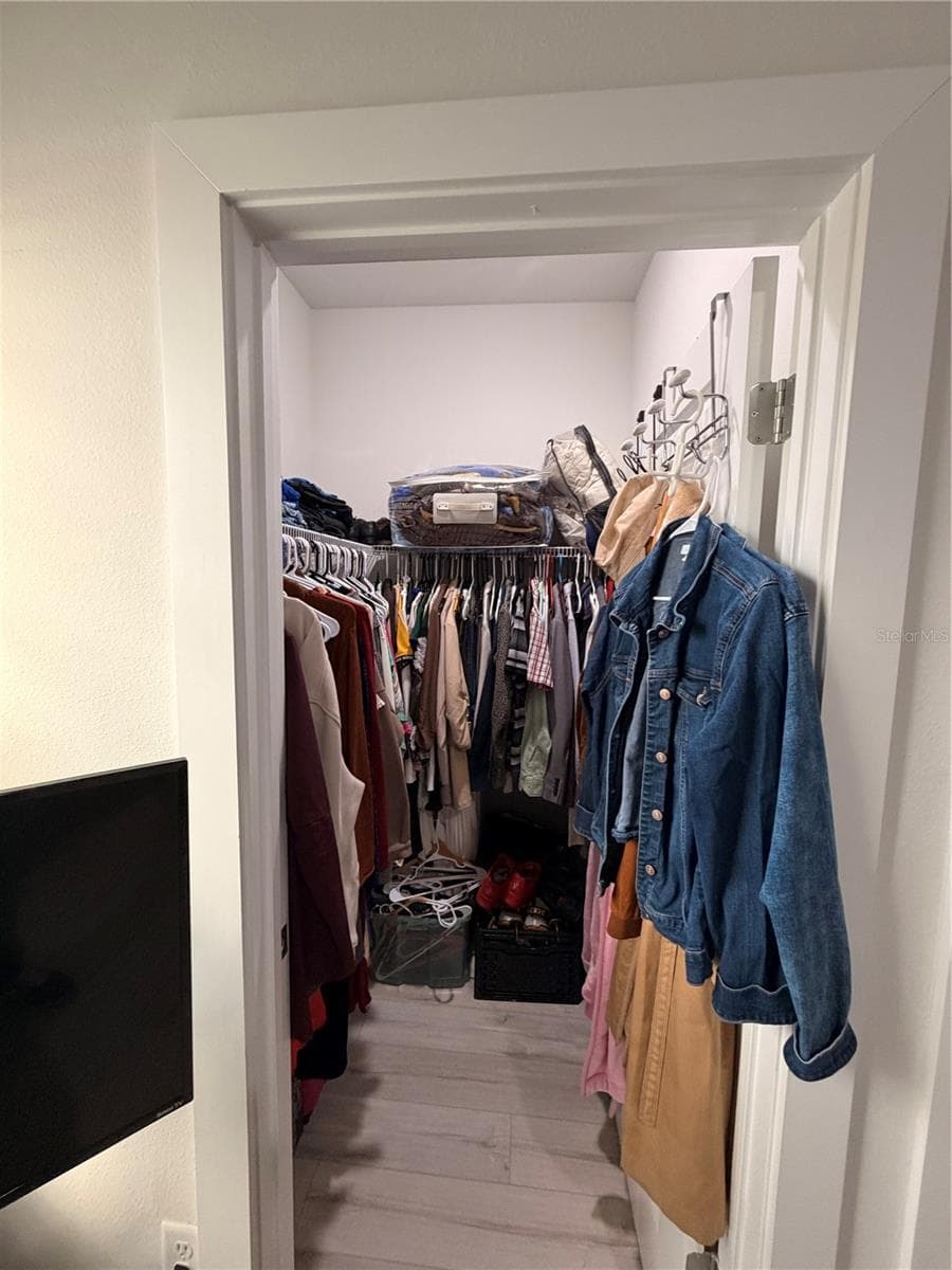 1615 CUMIN DRIVE — photo 9 of 22
