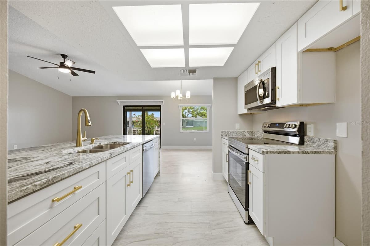 9840 SAN SEBASTIAN WAY — photo 17 of 65
