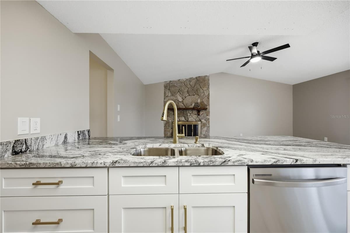 9840 SAN SEBASTIAN WAY — photo 15 of 65
