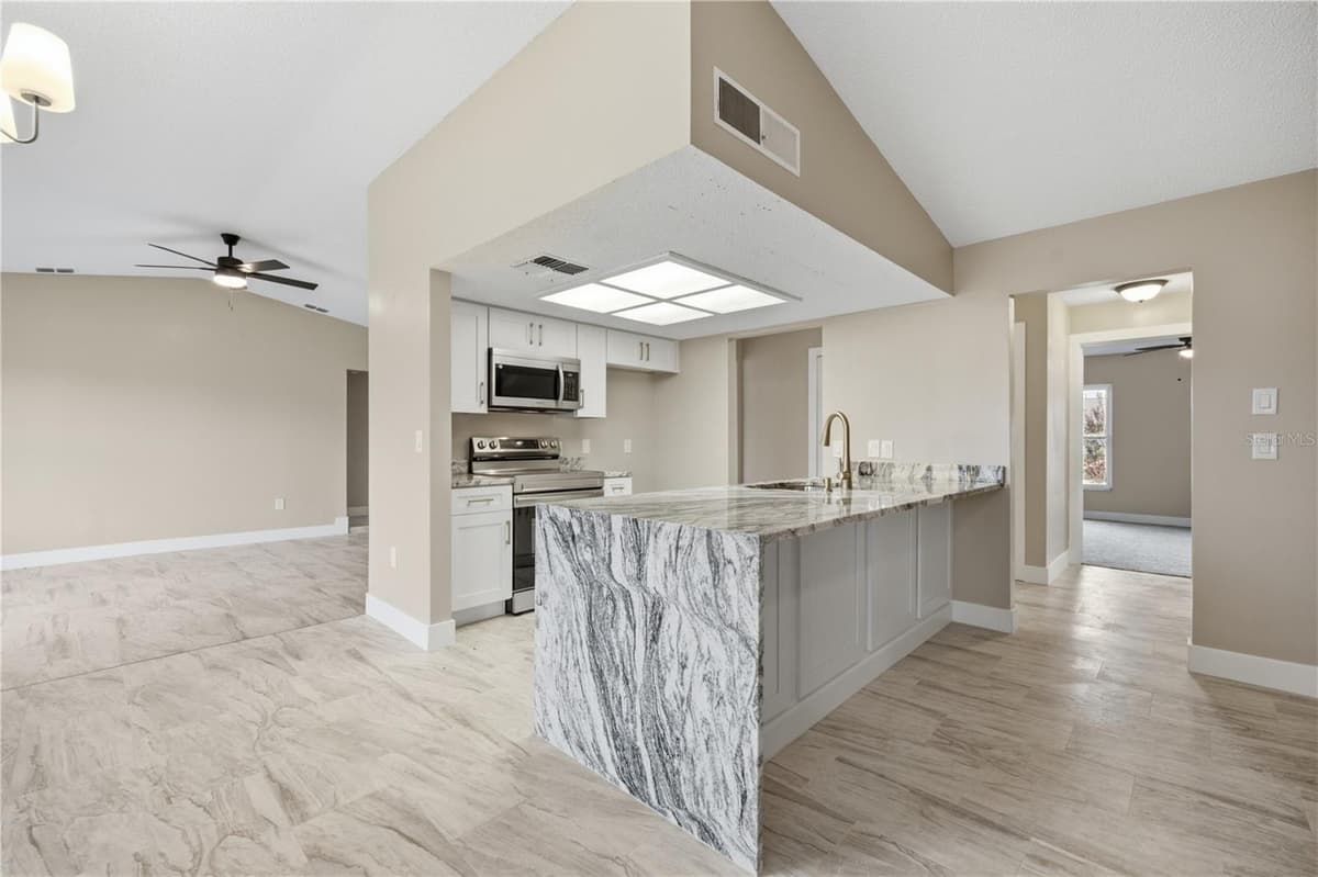 9840 SAN SEBASTIAN WAY — photo 13 of 65