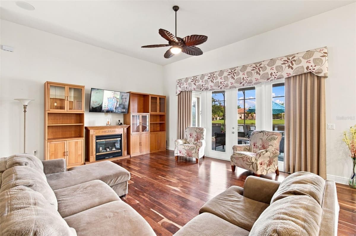 970 SAN RAPHAEL STREET — photo 8 of 67