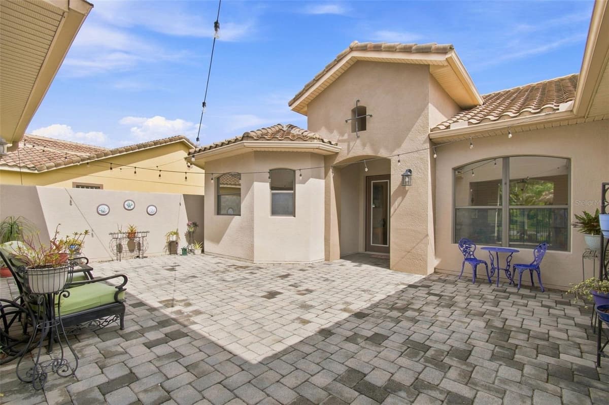 970 SAN RAPHAEL STREET — photo 5 of 67