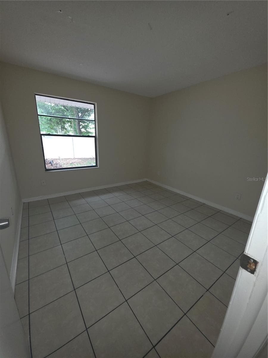 5427 PEACO PLACE — photo 15 of 16