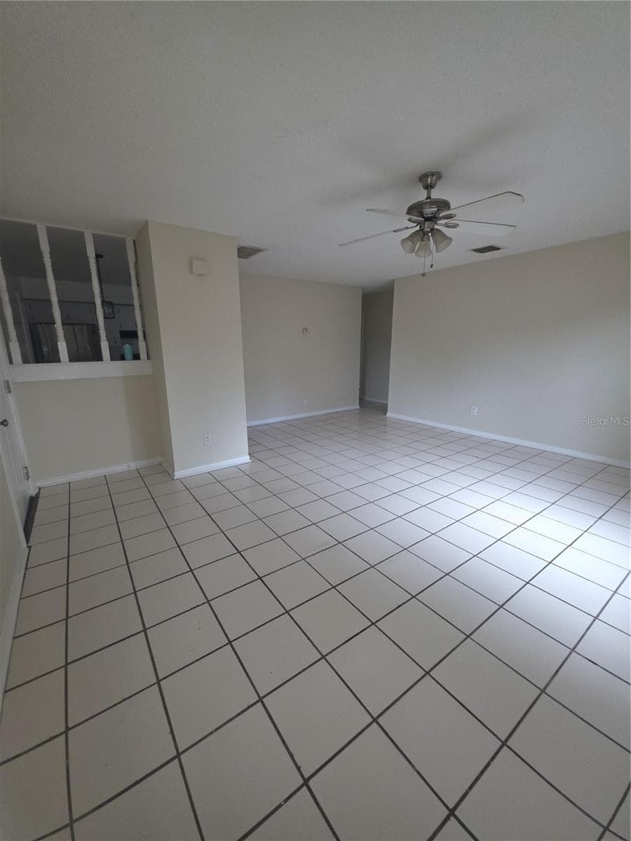 5427 PEACO PLACE — photo 10 of 16