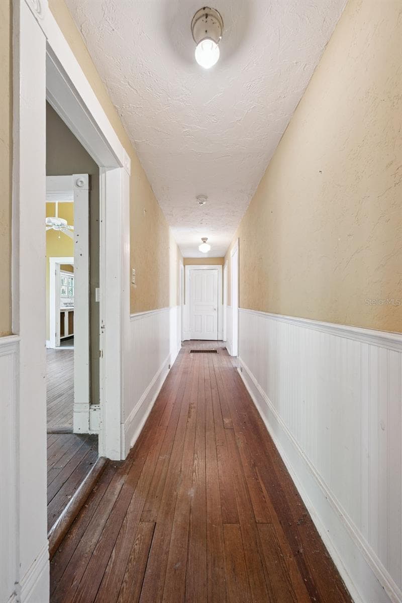 251 HORATIO AVENUE — photo 17 of 50