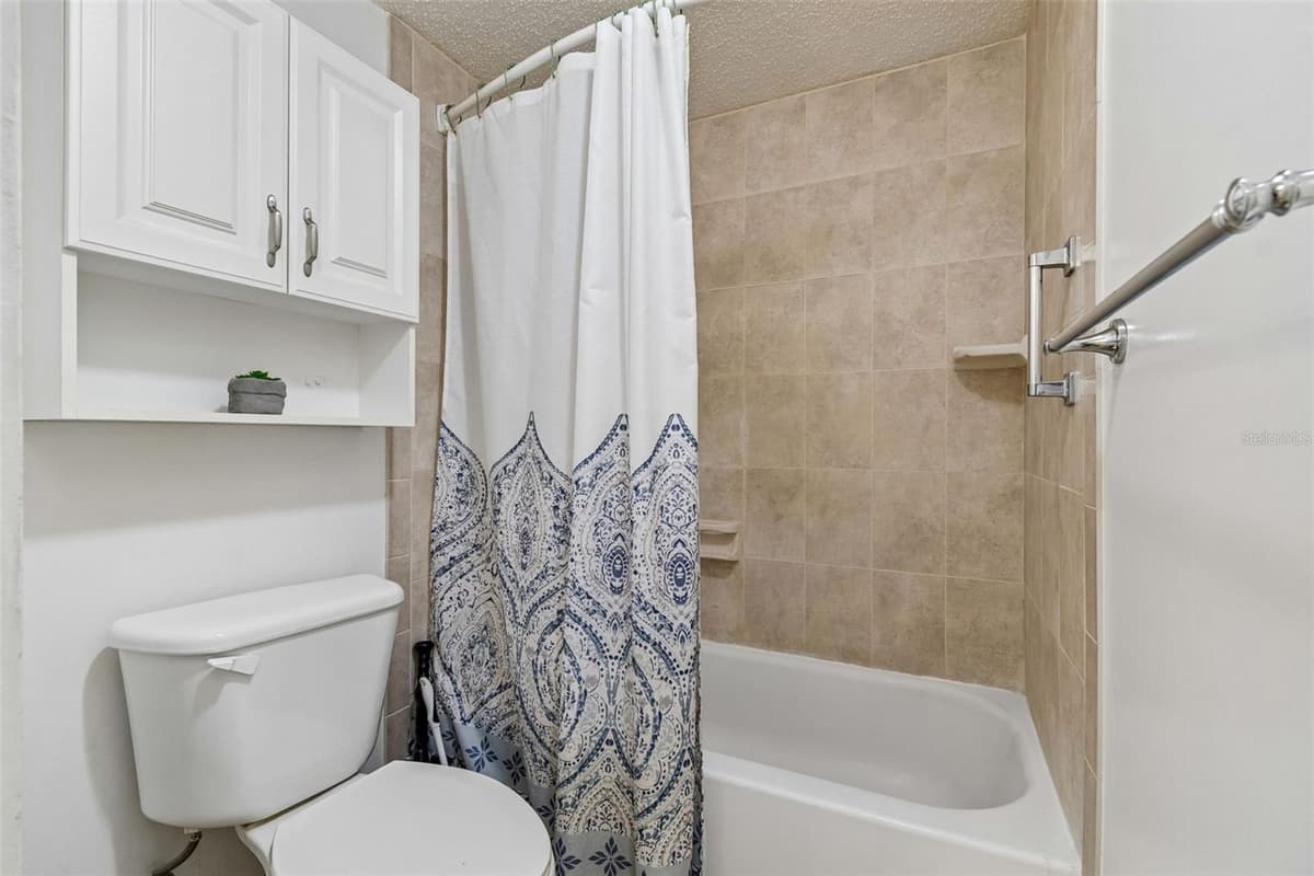 11110 CARRIAGE HILL DRIVE — photo 32 of 87
