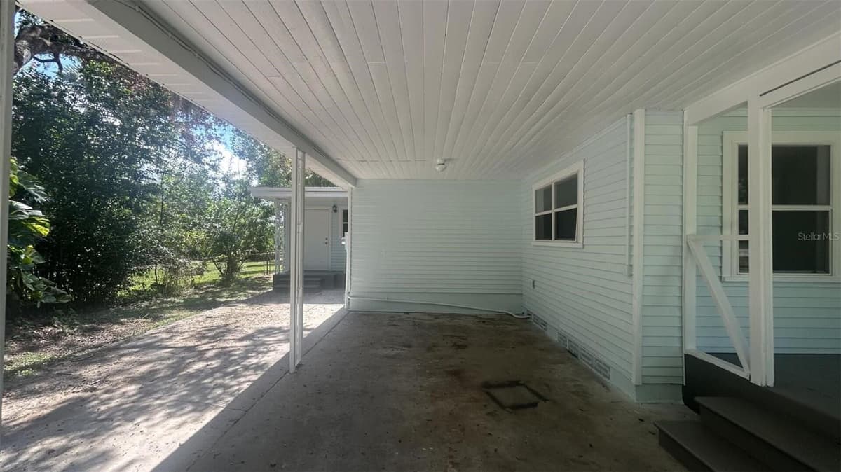 4316 CLEWIS AVENUE — photo 4 of 28