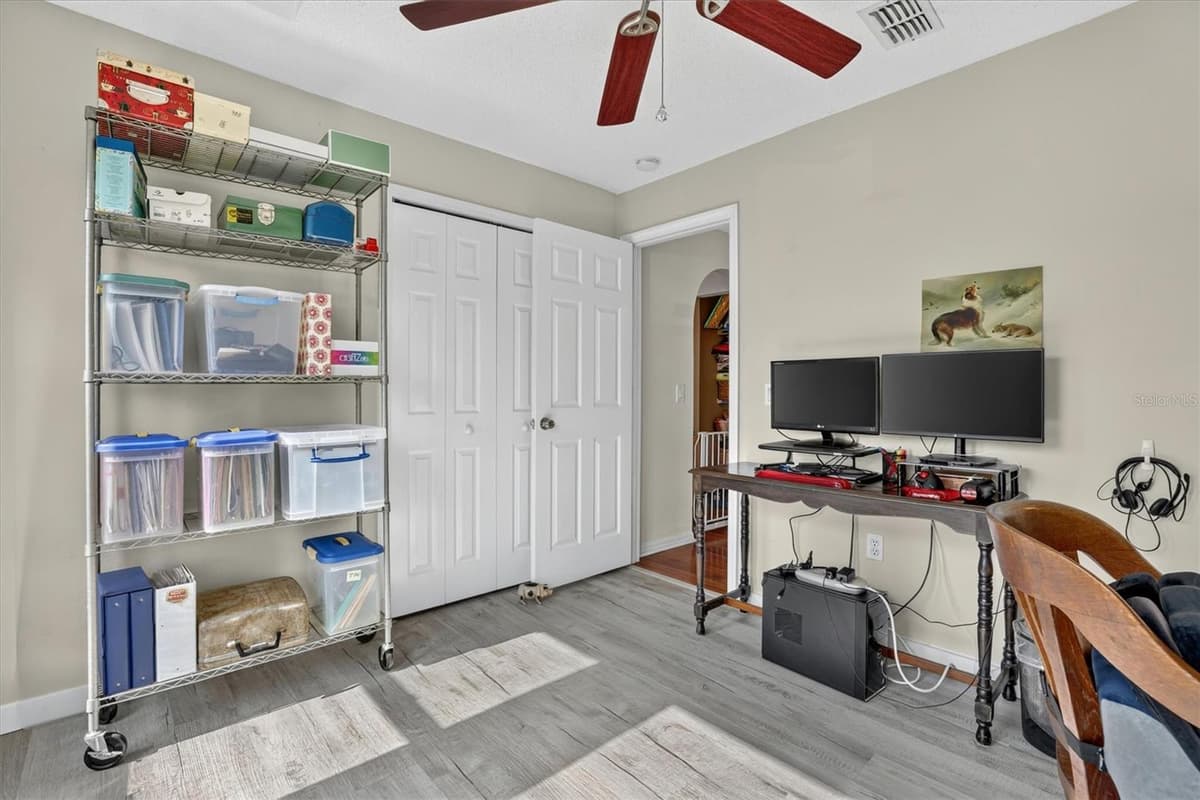 2902 AFTON CIRCLE — photo 18 of 52