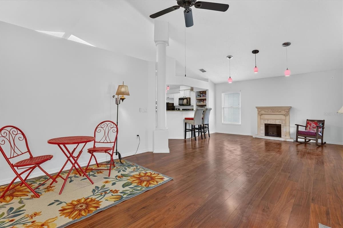2902 AFTON CIRCLE — photo 10 of 52