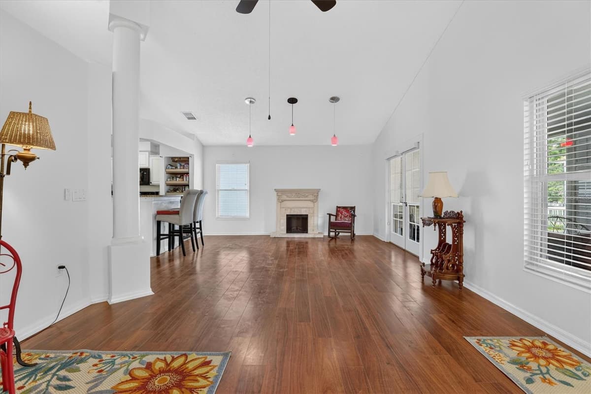 2902 AFTON CIRCLE — photo 11 of 52