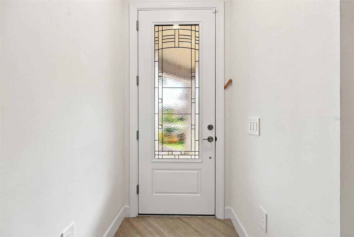 6713 ALSTEAD CIRCLE — photo 9 of 65