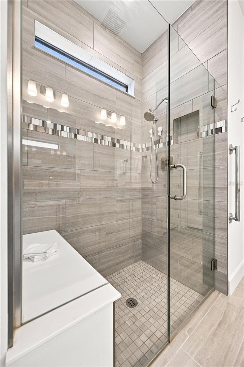 6713 ALSTEAD CIRCLE — photo 38 of 65