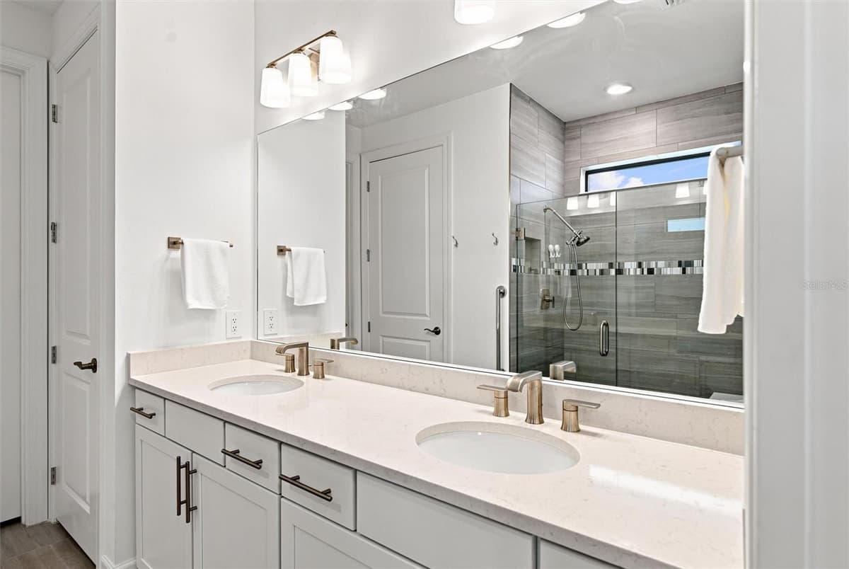 6713 ALSTEAD CIRCLE — photo 37 of 65