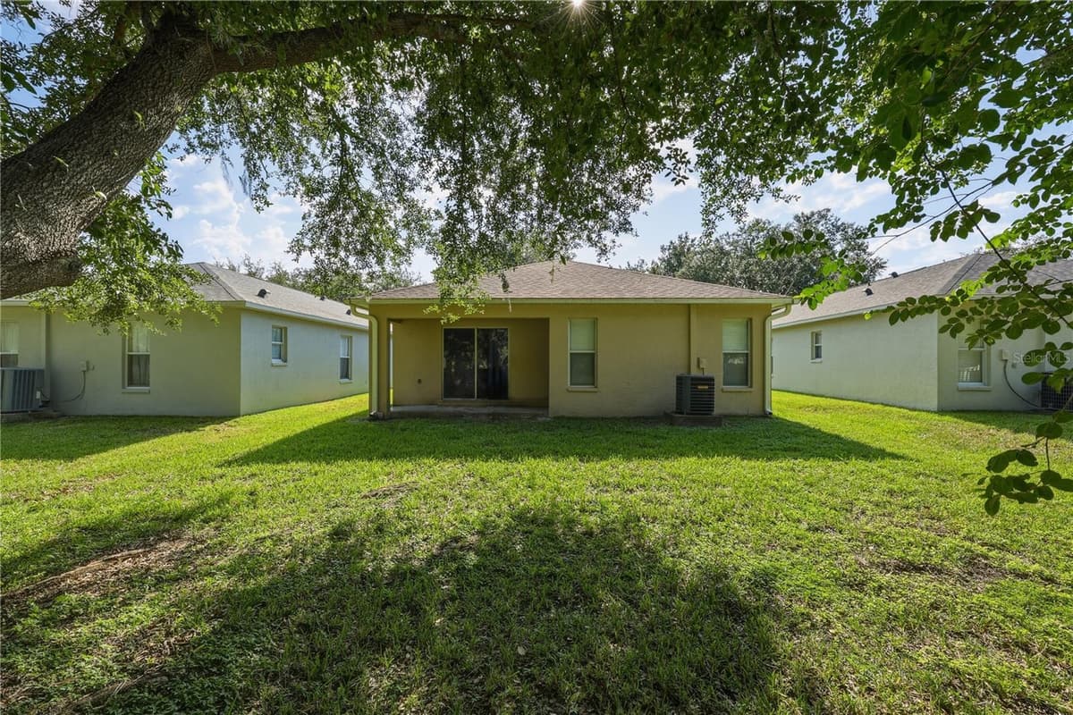18165 CANAL POINTE STREET — photo 22 of 24