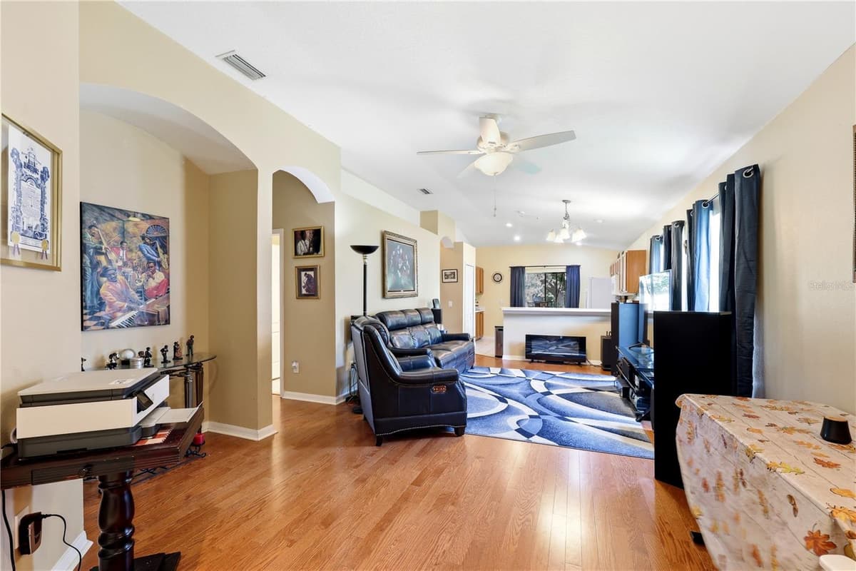 18165 CANAL POINTE STREET — photo 9 of 24