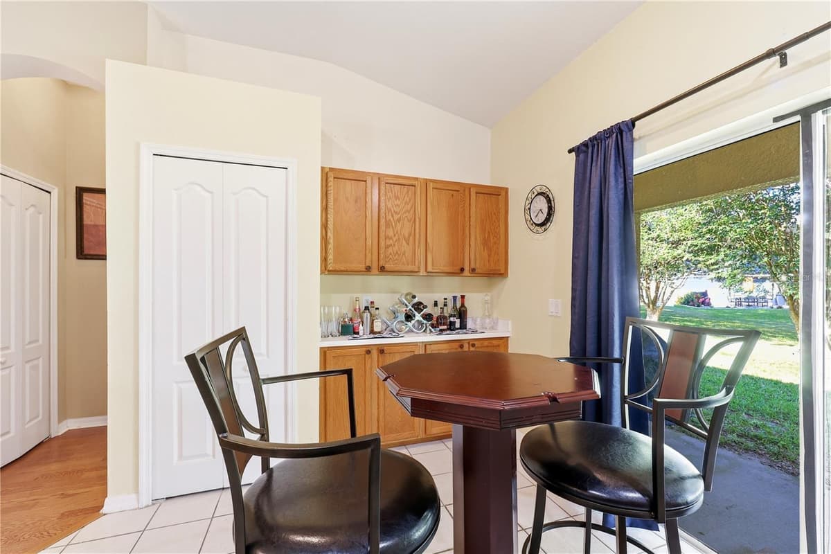 18165 CANAL POINTE STREET — photo 10 of 24