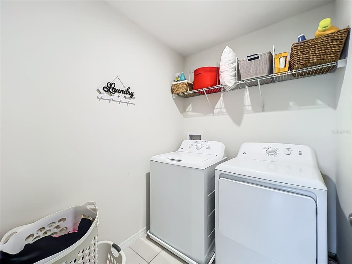 405 KESTREL DRIVE — photo 38 of 46