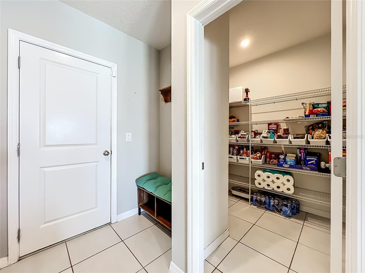 405 KESTREL DRIVE — photo 19 of 46