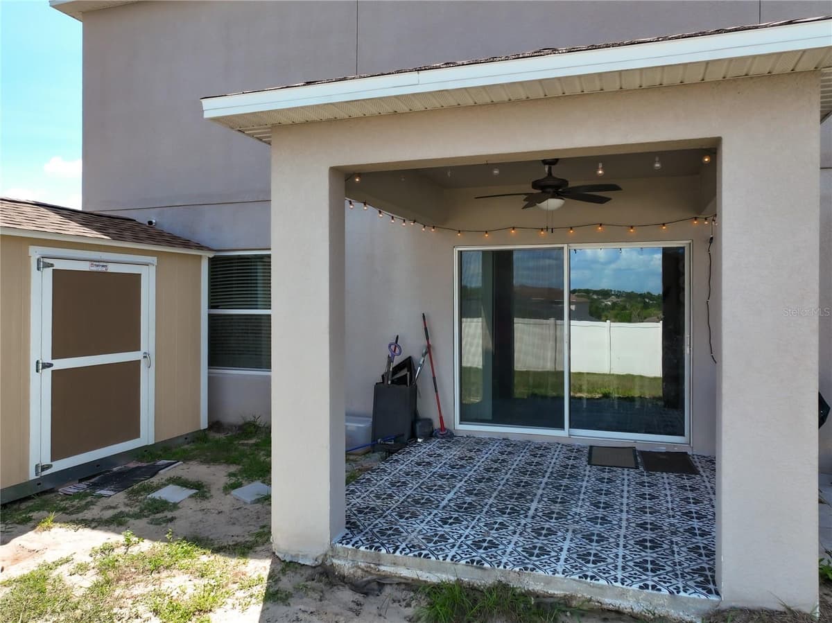 405 KESTREL DRIVE — photo 41 of 46