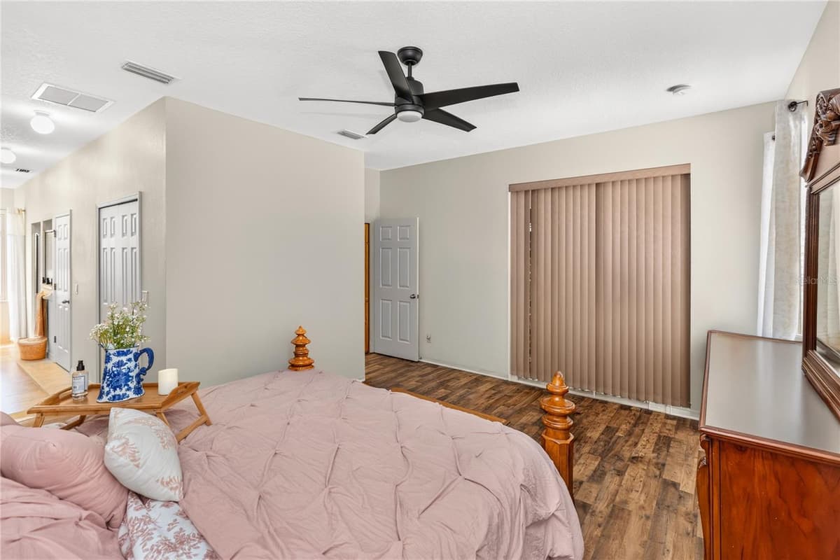 3393 BALTIC SEA BOULEVARD — photo 4 of 40