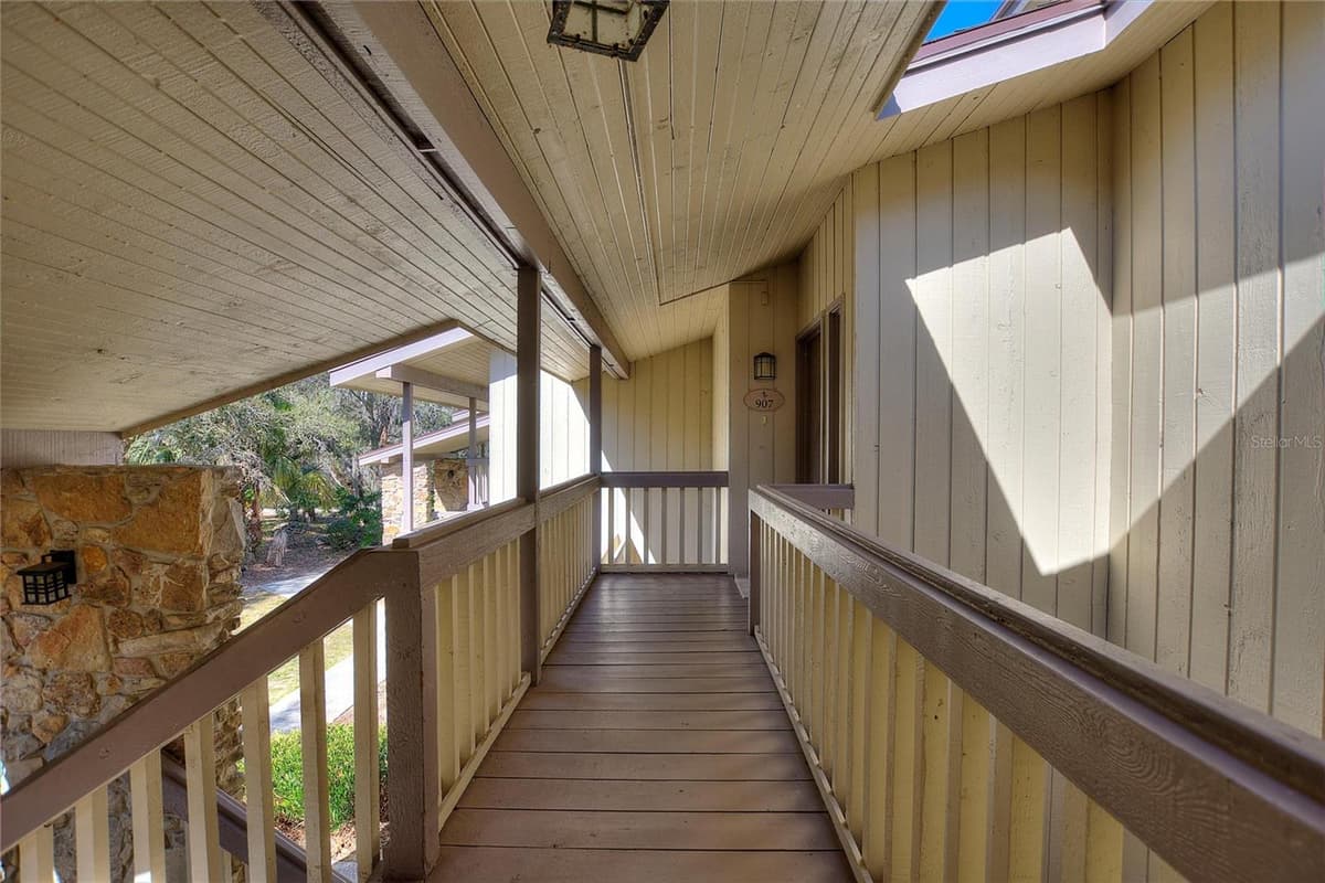 907 TENNIS WAY — photo 2 of 25