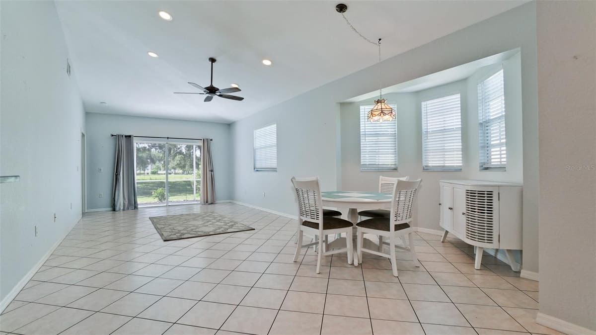 209 28TH STREET — photo 13 of 60