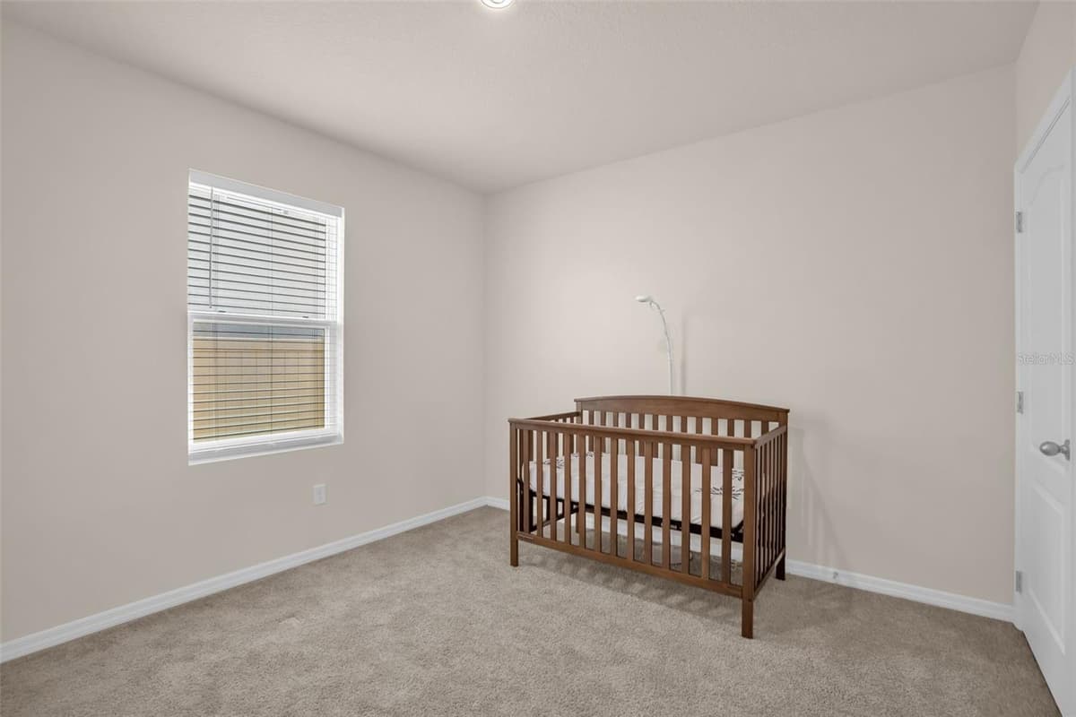 5242 MAHOGANY DRIVE — photo 18 of 32
