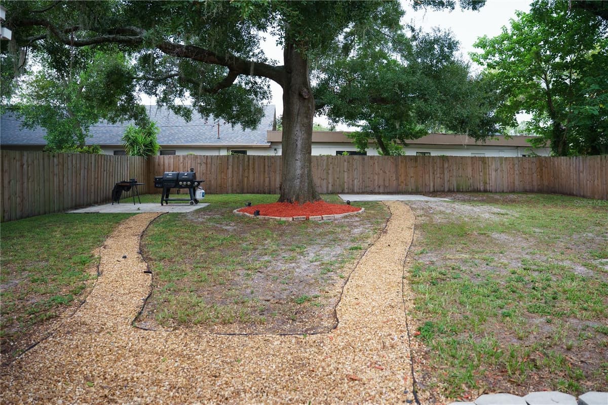 10906 LANTANA AVENUE — photo 29 of 38