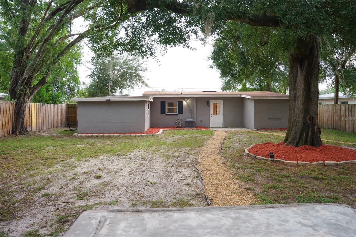 10906 LANTANA AVENUE — photo 33 of 38