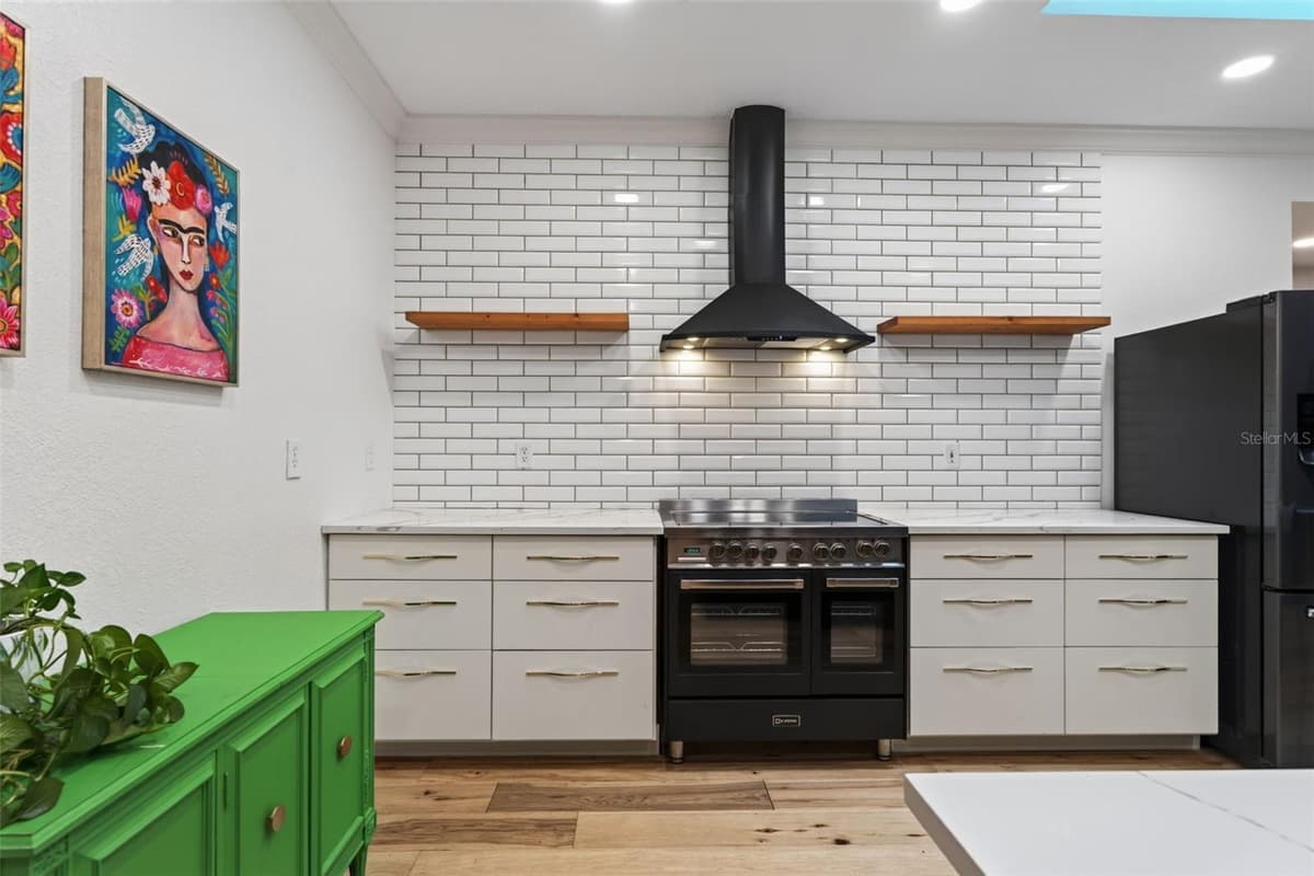 9990 COUNTY ROAD 769 — photo 17 of 89