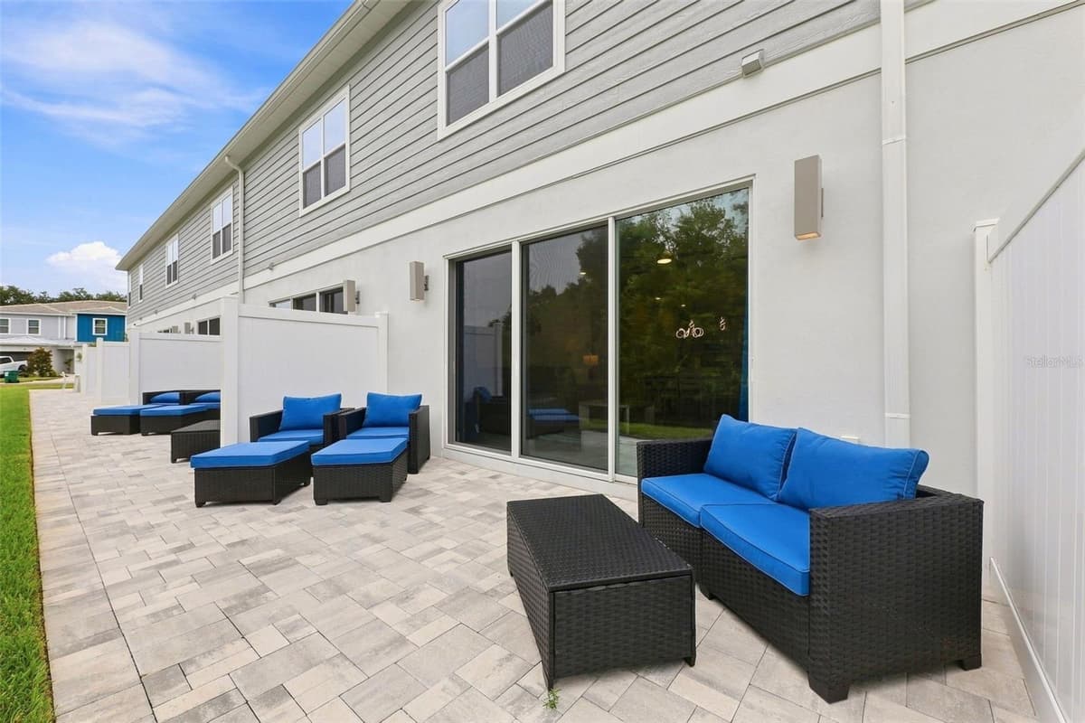 1216 ROYAL VIEW TERRACE — photo 15 of 45