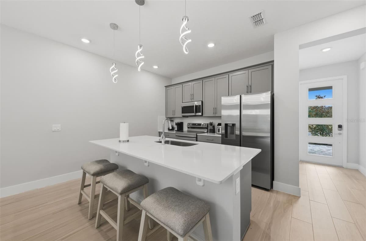 1216 ROYAL VIEW TERRACE — photo 9 of 45