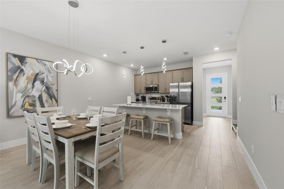 1216 ROYAL VIEW TERRACE — photo 8 of 45