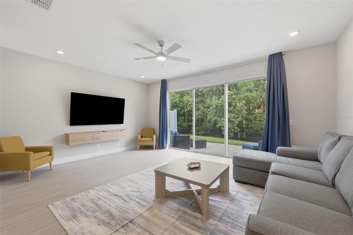 1216 ROYAL VIEW TERRACE — photo 4 of 45