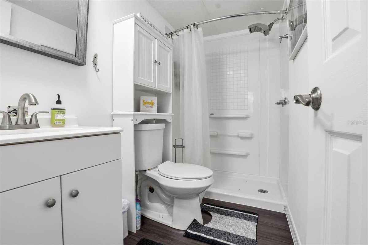 9295 LUNA DRIVE — photo 19 of 43