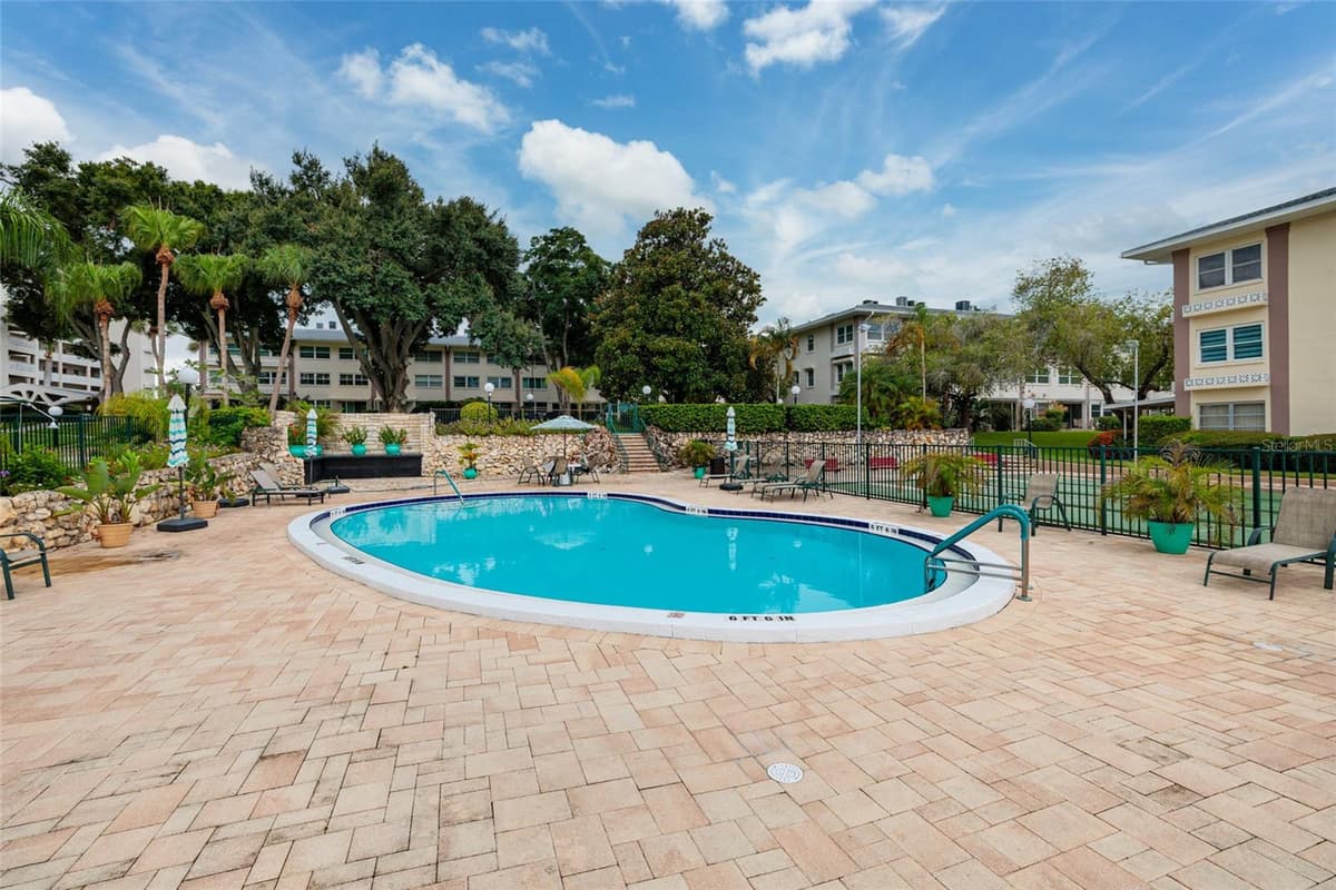 1235 HIGHLAND AVENUE — photo 39 of 49