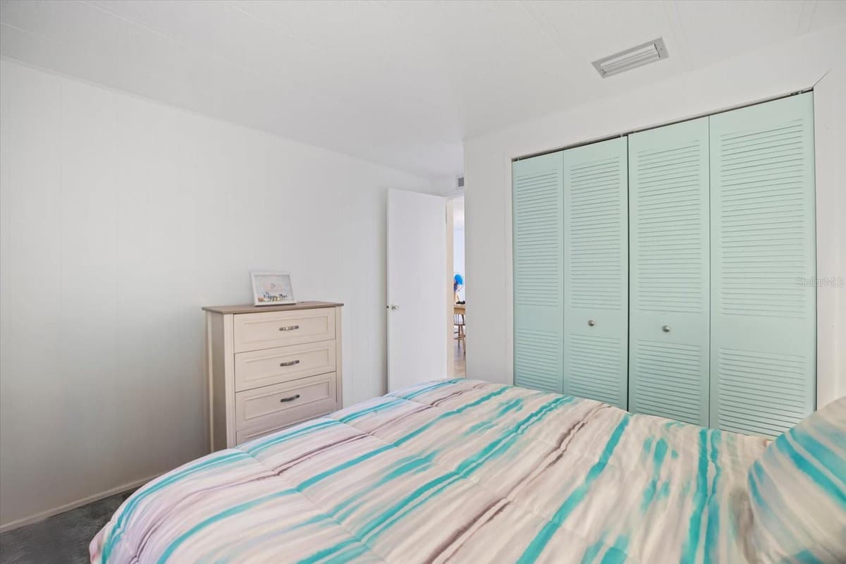 832 JOLANDA CIRCLE — photo 16 of 52