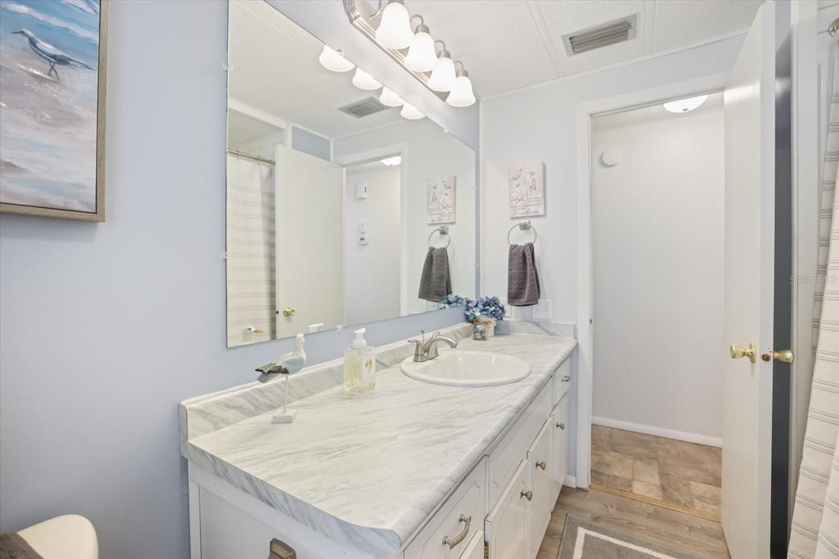 832 JOLANDA CIRCLE — photo 17 of 52