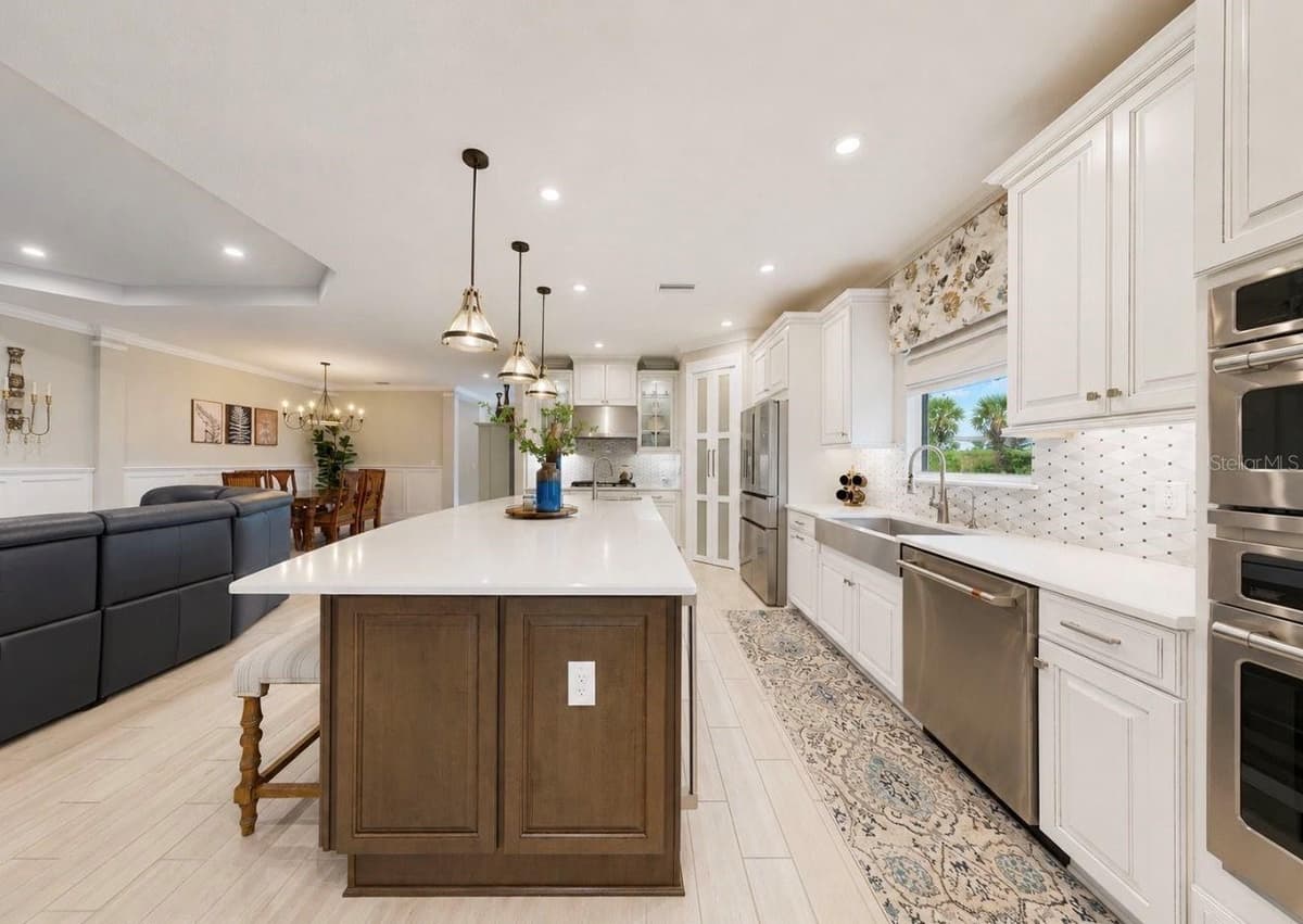 10505 WICKER PARK PLACE — photo 17 of 89
